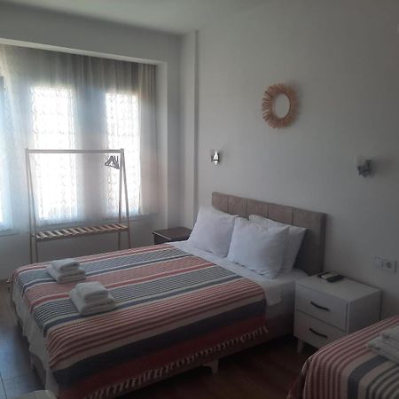 Adil Pansiyon Çeşme 외부 사진