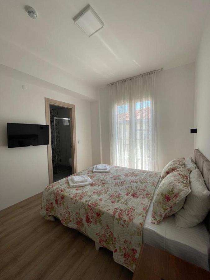 Adil Pansiyon Çeşme 외부 사진